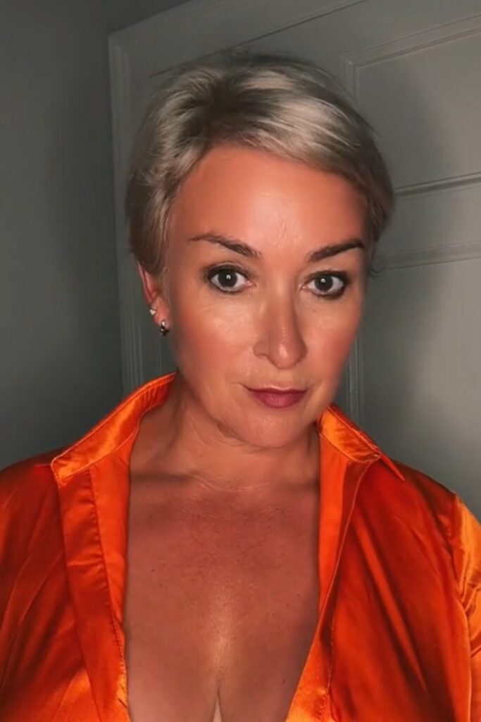 Hairstyles for Older Women in blonde