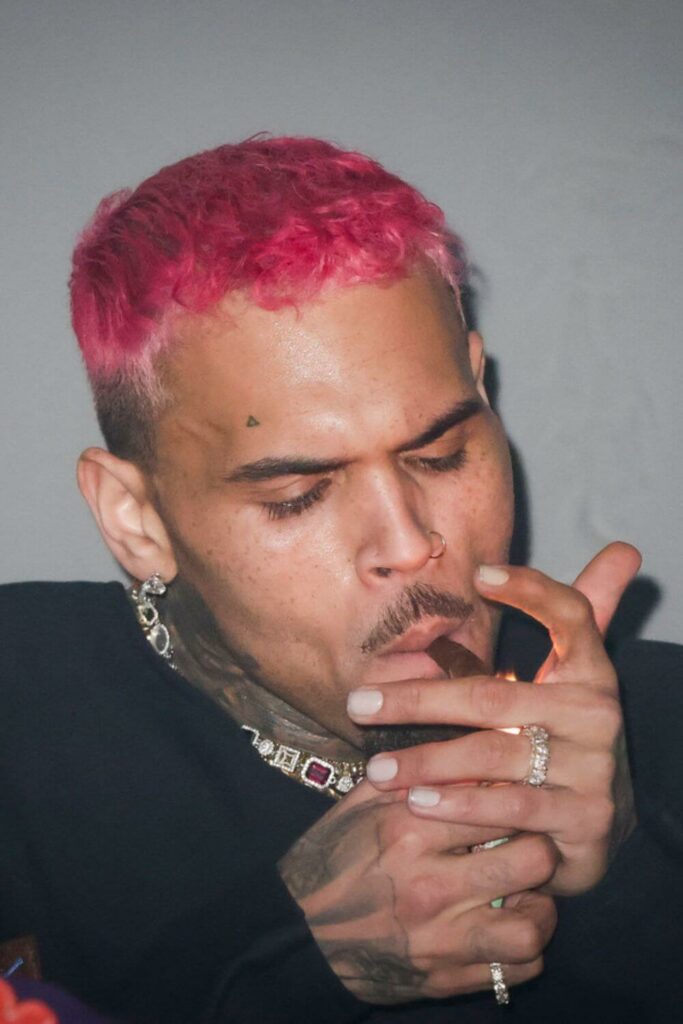 chris brown pink hair