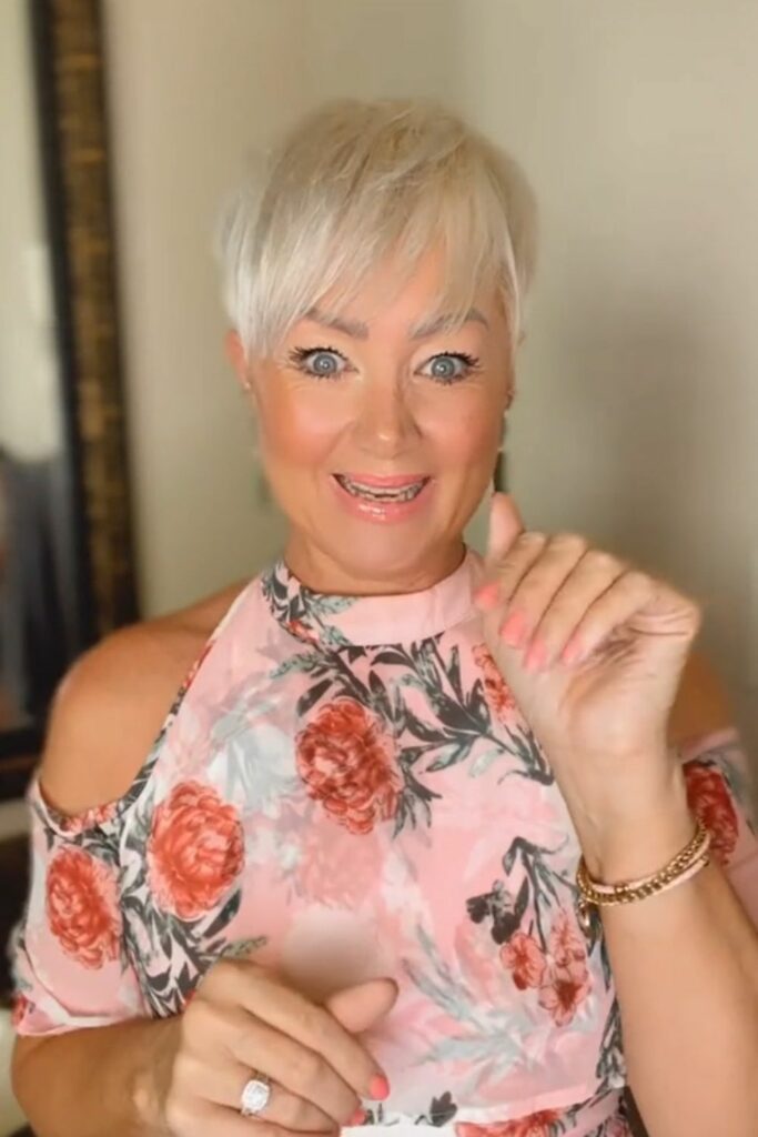 Both classic and trendy Hairstyles for Older Women