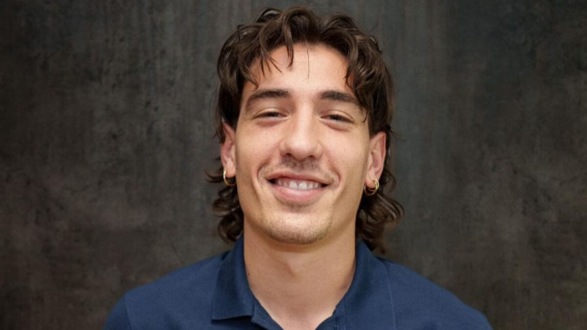 Hector Bellerin Mullet