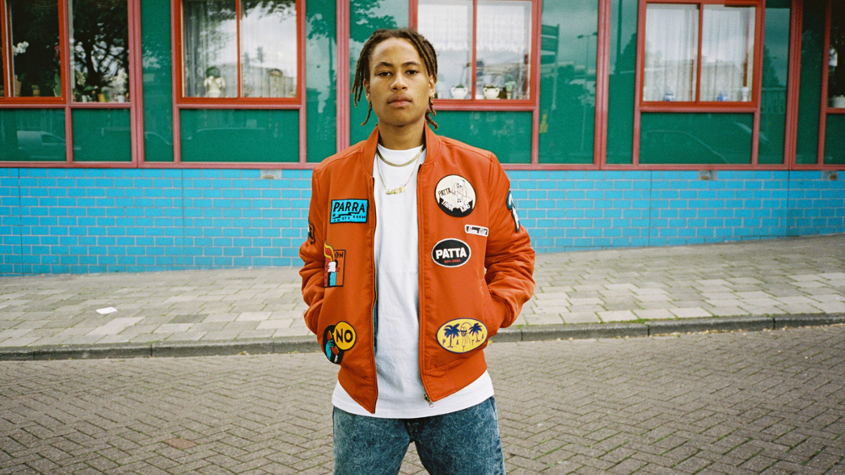 what is a bomber jacket
